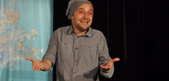 Spektakl "Czterej muzykanci z Bremy" w reżyserii Łukasza Wojtusika.